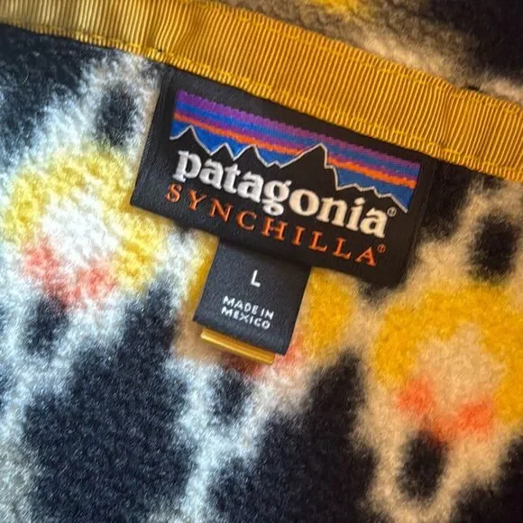 Patagonia Synchilla Forest Carpet RARE limited Edition men’s Large - Picture 7 of 8